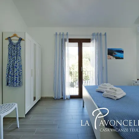 Vacanze La Pavoncella * Teulada