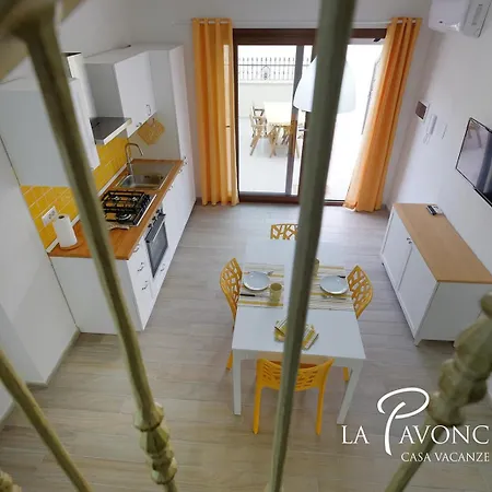 Lägenhet Vacanze La Pavoncella *