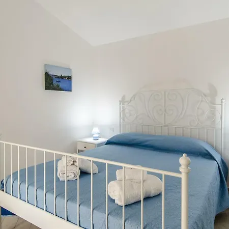 Vacanze La Pavoncella Apartament